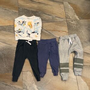 Kids Assorted sweatsuit bundle - size 3T - little sleepies